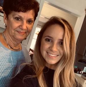 Meet your Posher, Abbey